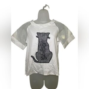 Chinese Proverb New NWT Black White Cat Shirt Size Medium